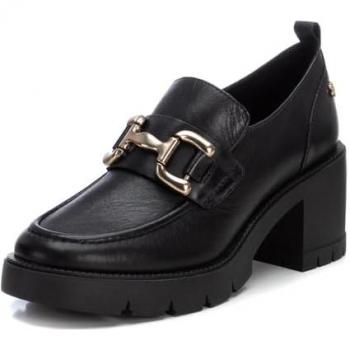 Mocasines de mujer Carmela de piel con tacón negro 5-8cm modelo 161899