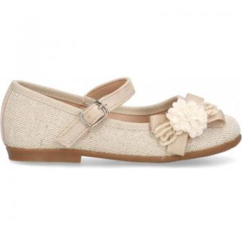 Bubble Bobble Merceditas C590 Beige - Zapatos de Niña, con cierre de hebilla, material exterior de piel sintética, suela antideslizante, plantilla acolchada y diseño clásico