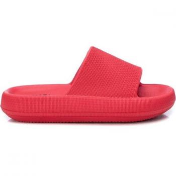 Sandalias rojas Xti Kids con suela de goma para la playa