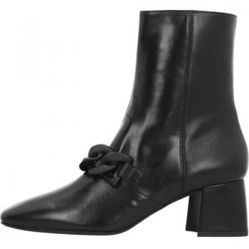 Botines de mujer Nero Giardini I205652 negros, con diseño elegante, material exterior de cuero, suela de goma antideslizante, cierre con cremallera lateral y plantilla acolchada para mayor comodidad