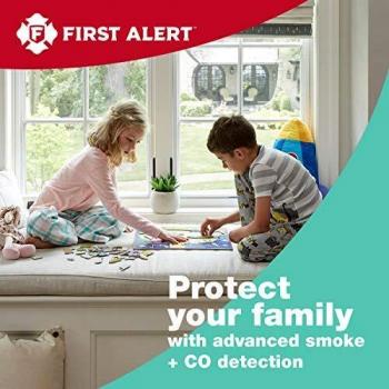 First Alert SCO5CN Battery Operated Combination Carbon Monoxide/Smoke Alarm by First Alert