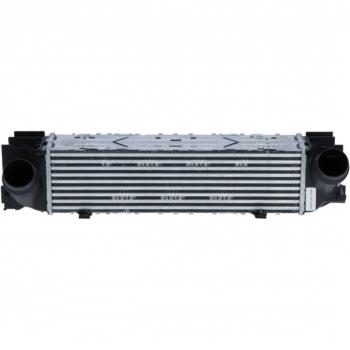 Intercooler NRF 309028 - Intercooler / Charger, tipo: intercambiador de calor, compatible con vehículos 1.1 y 1.5 del año 2011 en adelante, diseñado para mejorar el rendimiento del motor al