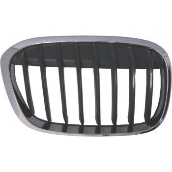 Capó del radiador y rejilla delantera BLIC 6502-07-0082994MP, compatible con modelos específicos, fabricado en material de alta calidad, diseño preciso para un ajuste perfecto, acabado en color negro, incluye