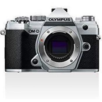 Olympus OM-D E-M5 Mark III MFT, Sensor de 20 MPX Estabilizador de Imagen de 5 Ejes Potente Autoenfoque, Visor Electrónico OLED, Vídeo 4K, WLAN, Bluetooth, Plata, Solo Cuerpo