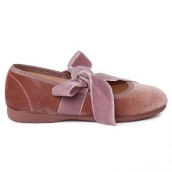 Merceditas de niña con lazada de terciopelo, talla 22, color maquillaje