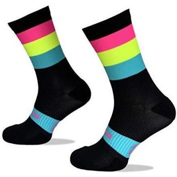 Calcetines Deportivos Técnicos Compresivos, diseñados para el Alto Rendimiento en la Práctica Deportiva de Running, Ciclismo, CrossFit, Gimnasio.