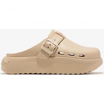 Sandalias deportivas planas cómodas para verano