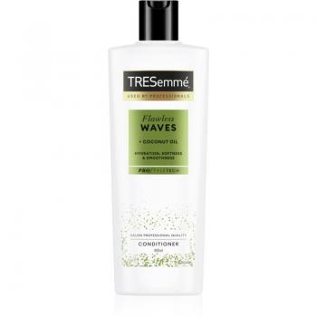 Acondicionador Hidratante Flawless Waves para Cabello Ondulado y Rizado 400 ml