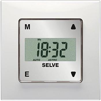 Controlador de persianas enrollables SEL 297000 con temporizador y programa astronómico