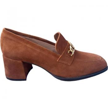 Mocasín de ante Unisa con tacón de 4 cm en color marrón