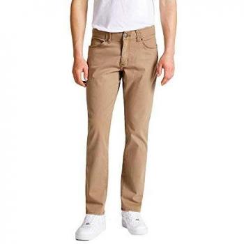 Lee Extreme Motion Straight Fit Jeans