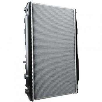 Radiador DENSO DRM40029, refrigeración del motor, alta eficiencia térmica, construcción de aluminio, diseño ligero y duradero, compatible con múltiples modelos de vehículos
