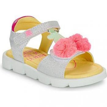 Sandalia Abierta de Niña Agatha Ruiz de la Prada con Flores en Relieve y Diseño de Cerezas en Color Plateado
