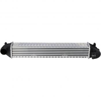Intercooler NRF 30139A - Intercooler de alto rendimiento, fabricado en aluminio, con un diseño optimizado para mejorar la refrigeración del aire de admisión, compatible con múltiples modelos de vehículos, dimensiones específicas para instalación pr