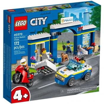 LEGO City 60370 Persecución en la Comisaría de Policía con Cárcel, Moto y Coche de Juguete, 4 Mini Figuras y Perro para Niños de 4 Años o Más