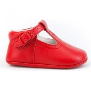 Sandalias de Niño Angelitos 247 Rojo, características: color rojo, diseño cómodo y ligero, suela antideslizante, cierre de velcro para fácil ajuste, ideal para uso diario y actividades al aire libre