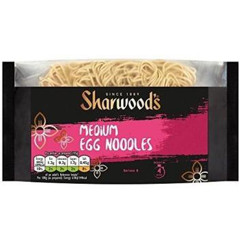 Sharwood's Medium Egg Noodles, Listo en 4 Minutos - 6 Porciones - 340 g