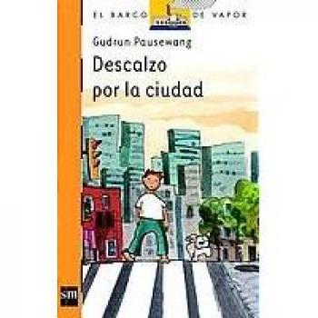 DESCALZO POR LA CIUDAD