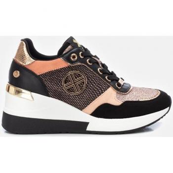 Zapatilla Xti Mujer Cuña Beige Glitter Antelina Cordón con Detalles Brillantes