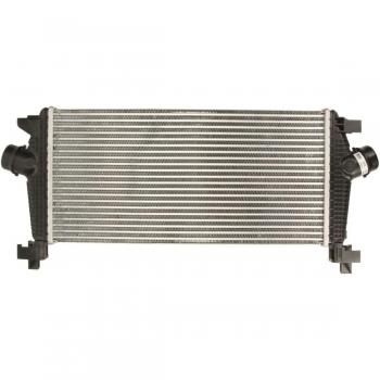 Intercooler NISSENS 96556 - Intercooler de alta calidad, diseñado para mejorar el rendimiento del motor, fabricado con materiales duraderos, compatible con una amplia gama de vehículos, eficiente en la refrigeración del aire comprimido,