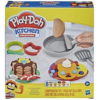 Play-Doh Kitchen Creations Flip 'n Pancakes Playset 14-Piece Breakfast Toy for Kids 3 Years and Up with