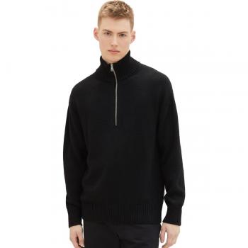 Jersey de hombre con cuello alto y media cremallera