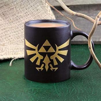 The Legend of Zelda Hyrule Ceramic Coffee Mug - Officially Licensed Nintendo Legend of Zelda Merchandise PP3021NN Black & Gold