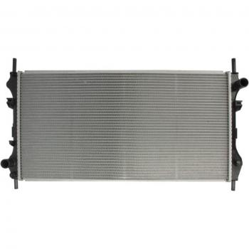 Radiador NISSENS 62043A para refrigeración del motor, compatible con diversas marcas y modelos de vehículos, fabricado con materiales de alta calidad para una óptima transferencia de calor y durabilidad