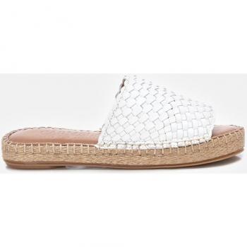 Sandalias de piel blancas para mujer con pala ancha