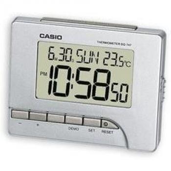 Casio - Depertador De Collection DQ-747-8EF Digital