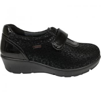 Cómoda Mocasín Velcro Mujer G Comfort Modelo 799-3 en Licra y Charol Negros con Ajuste de Velcro, Membrana Impermeable y Transpirable, Cuña Antideslizante, Alt