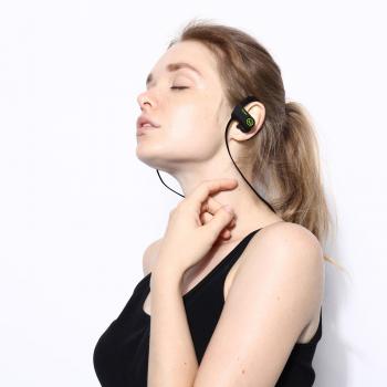Auriculares Bluetooth 4.1 Inalambricos Yuanguo Cascos Deportivos In Ear Sonido Estéreo con Micrófono y Cancelación de Ruido CVC 6.0 &Tecnología APTX Impermeable IPX7 para Correr Andar en Bicicleta