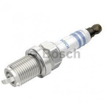 Bosch 0242236596 Bujía de Encendido