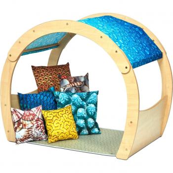Early Years Small Cosy Cove with FREE Under the Sea Accessory Set