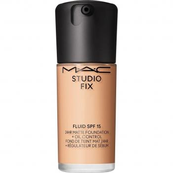 MAC Cosmetics Studio Fix Fluid SPF 15 24HR Matte Foundation + Oil Control - Shade C4 - 30 ml