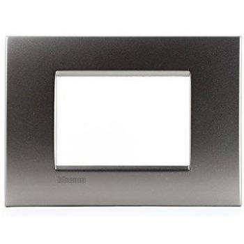 Placa Bticino Livinglight AIR 3 Módulos Níquel Satinado - Diseño Impecable