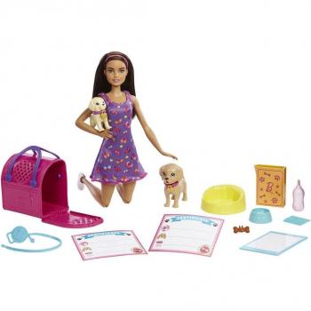 Barbie Adopta Perritos Muñeca con Vestido Morado y Accesorios, Incluye Perritos y Elementos para Cuidado de Mascotas, Juguete para Niños Mayores de 3 Años (Matt