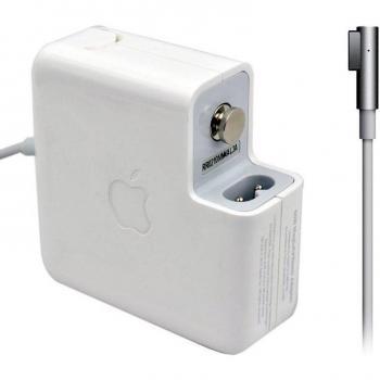 Apple MagSafe 85W Power Adapter for MacBook Pro 15-inch and 17-inch MC556Z/B
