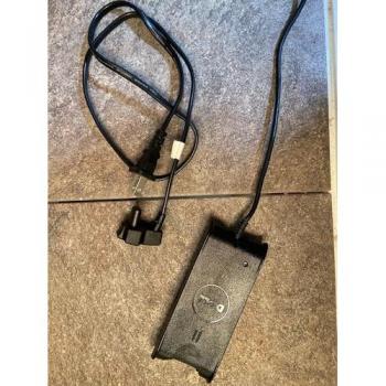 Adaptador Dell 65W 19.5V para Notebook - Alta Potencia y Compatibilidad con Series Latitude E