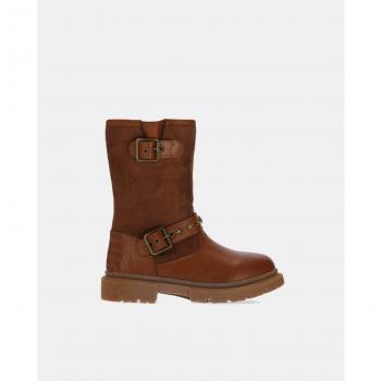 Bota Chika10 con hebillas decorativas y materiales combinados