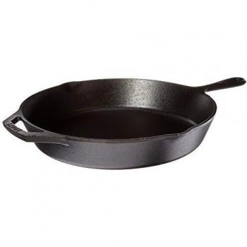 Lodge Wildlife Series - 12 in. Black Bear Scene Cast Iron Skillet with Helper Handle