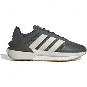 Zapatillas de running adidas Avryn verde y blanco, talla 43(1/3), características: diseño moderno, amortiguación ligera, suela de goma para tracción, parte superior de malla transpirable