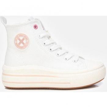 Botines de niña Xti con cordones y puntera de goma