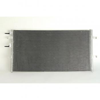 Condensador de aire acondicionado Nissens 94915, compatible con sistemas de aire acondicionado, alta eficiencia, diseño optimizado para un mejor rendimiento térmico y durabilidad