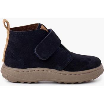 Botines de bebés de serraje con suela sport y tira adherente