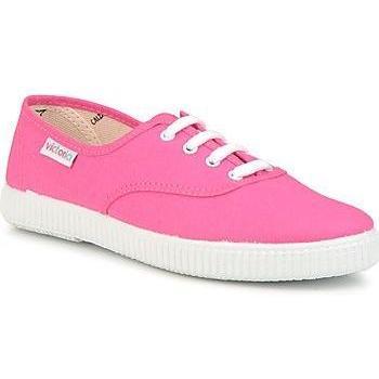 Zapatillas Deportivas Victoria Modelo INGLESA LONA - Color Fucsia