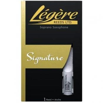 Légère Signature Soprano Saxophone Reed Strength 2.75