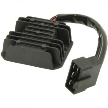 Regulador de tensión y alternador INPARTS IP000399, compatible con múltiples vehículos, voltaje de operación 12V, diseño compacto, fácil instalación, alta durabilidad y eficiencia energética