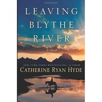 Leaving Blythe River: A Novel