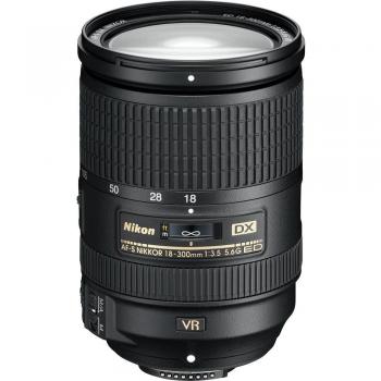 Objetivo Nikon AF-S DX 18-300 mm f3.5/5.6G ED VR, tipo: objetivo zoom para cámaras DSLR Nikon, características: distancia focal de 18-300 mm, apertura máxima de f/3